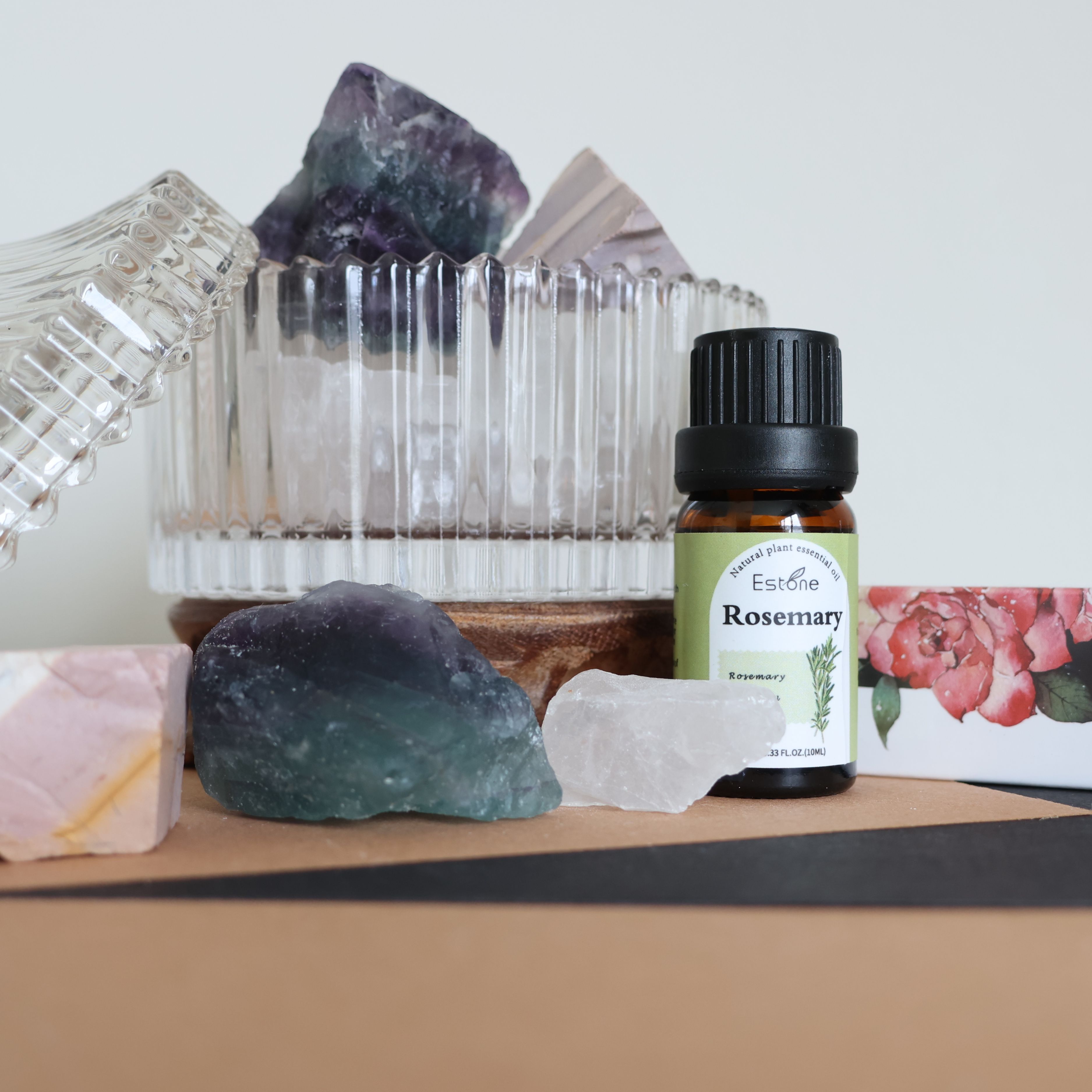 【Oil-Soluble】Rosemary Essential Oil 10ML*2 & Bull Blood Stone and Crystal Stone LED CUP Light